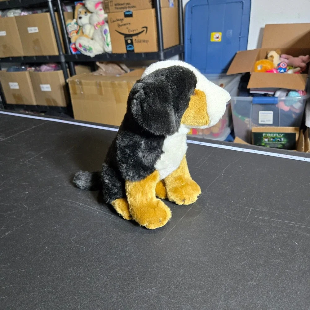 Carstens by E&J Classic Bernese Mountain Dog Realistic Plush Stuffed Weighted